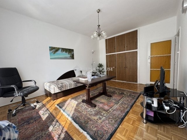 Eladó téglalakás, Budapesten, XVIII. kerületben 54.99 M Ft