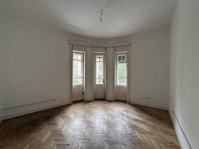 Eladó téglalakás, Budapesten, II. kerületben 97 M Ft, 2 szobás