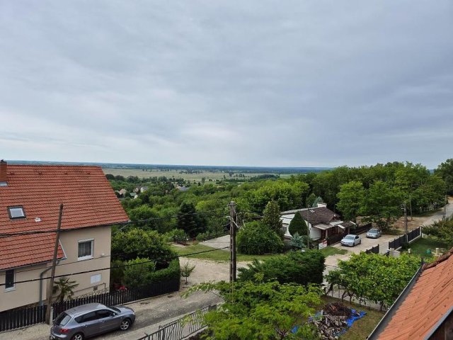 Eladó családi ház, Fonyódon 94.9 M Ft, 9+6 szobás