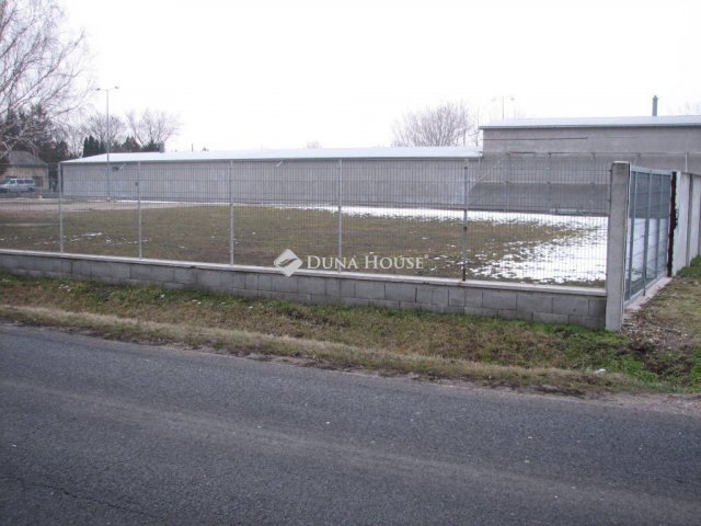 Kiadó telek, Győrött 350 E Ft / hó / költözzbe.hu