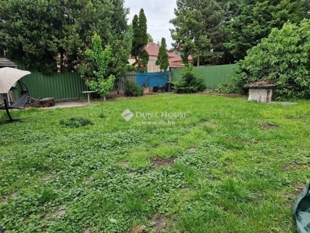 Eladó téglalakás, Budapesten, XVIII. kerületben 54.999 M Ft