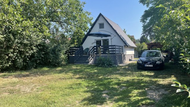 Eladó családi ház, Veresegyházon 64.9 M Ft, 3 szobás