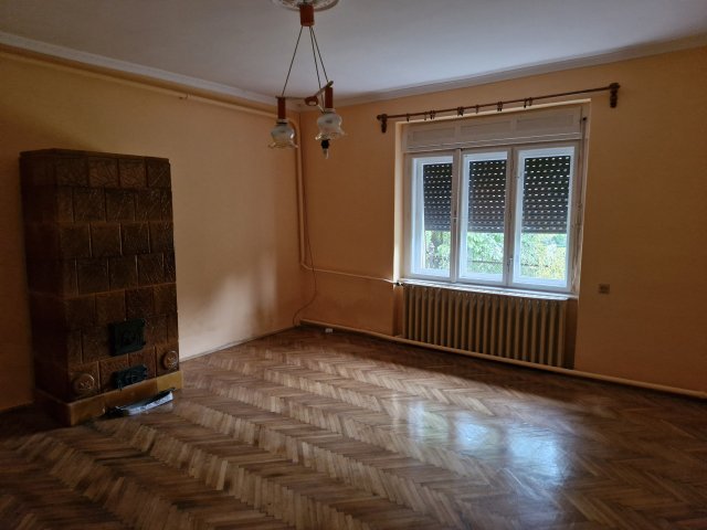 Eladó családi ház, Erdőbényén 19.9 M Ft, 2 szobás