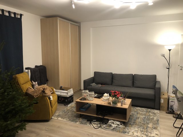 Eladó téglalakás, Budapesten, III. kerületben, Vörösvári úton