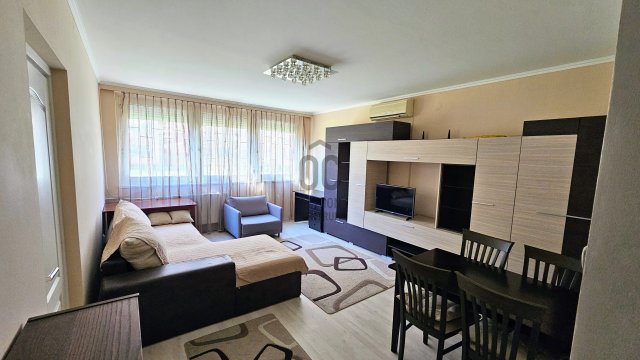 Eladó panellakás, Budapesten, XXI. kerületben 49.9 M Ft, 2 szobás