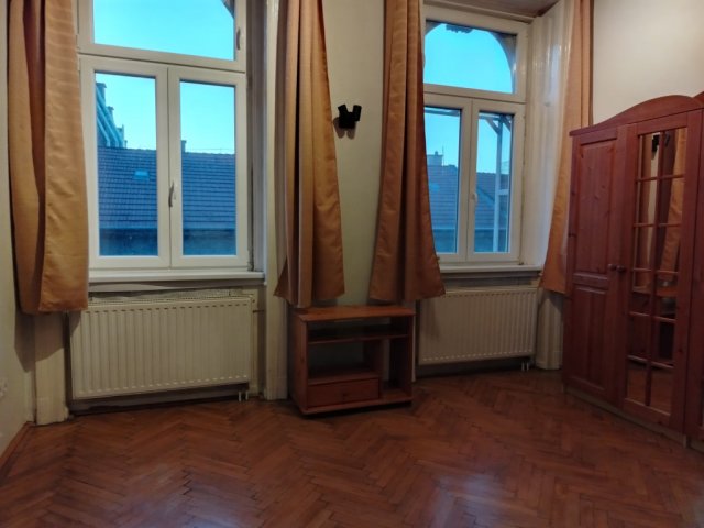 Eladó téglalakás, Budapesten, VII. kerületben 80 M Ft, 2 szobás