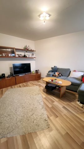 Eladó panellakás, Pécsett 37.9 M Ft, 1+1 szobás