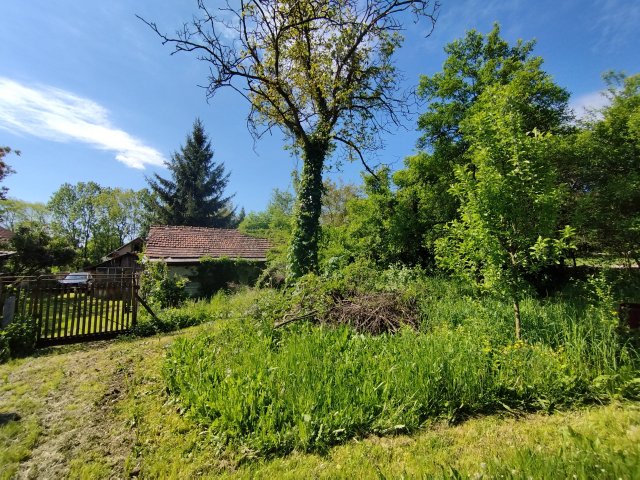 Eladó családi ház, Miskolcon 34 M Ft, 2 szobás