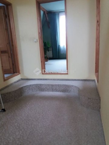 Eladó családi ház, Budapesten, XVI. kerületben 99 M Ft