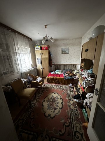 Eladó családi ház, Kaposváron 31.9 M Ft, 5 szobás