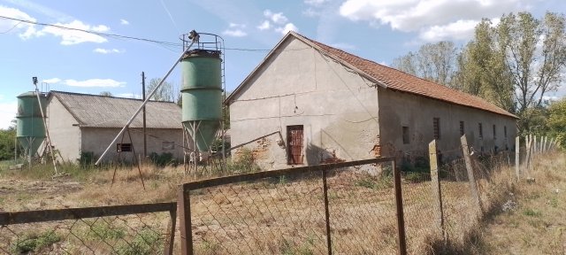 Eladó ipari ingatlan, Mezőfalván 133 M Ft / költözzbe.hu