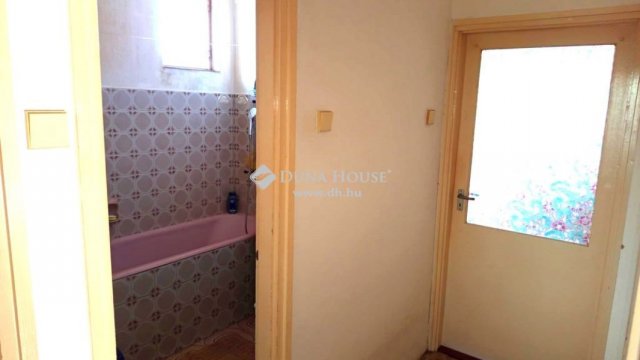 Eladó családi ház, Kiskörén 35 M Ft, 4 szobás