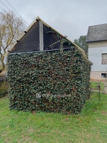 Eladó nyaraló, Nyíregyházán 17.9 M Ft, 3 szobás