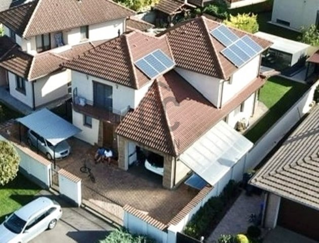 Eladó családi ház, Debrecenben 149.9 M Ft, 5 szobás
