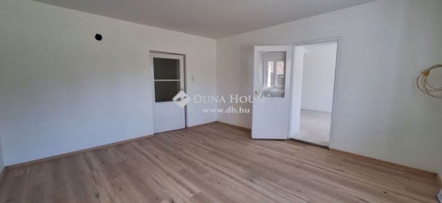 Eladó családi ház, Nagykőrösön 41.5 M Ft, 3 szobás