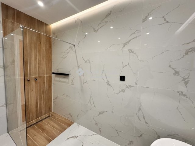 Eladó családi ház, Zalaegerszegen 174.9 M Ft, 4 szobás