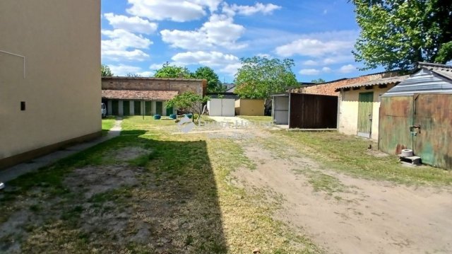 Eladó téglalakás, Kecskeméten 29.8 M Ft, 1 szobás