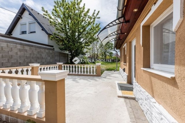 Eladó családi ház, Fóton 45 M Ft, 3 szobás