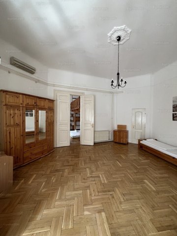 Eladó téglalakás, Budapesten, VIII. kerületben 80 M Ft, 2 szobás