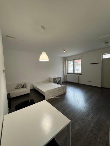 Eladó téglalakás, Budapesten, VI. kerületben 62.99 M Ft