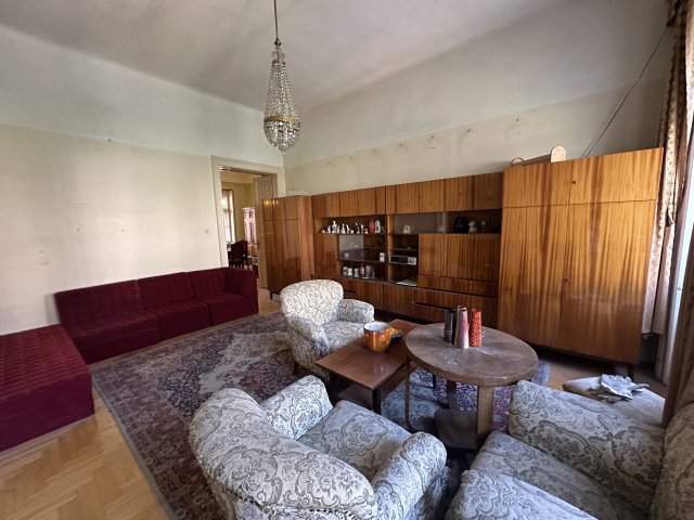 Eladó téglalakás, Budapesten, VIII. kerületben, József körúton