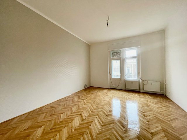Eladó téglalakás, Debrecenben 82.9 M Ft, 3 szobás