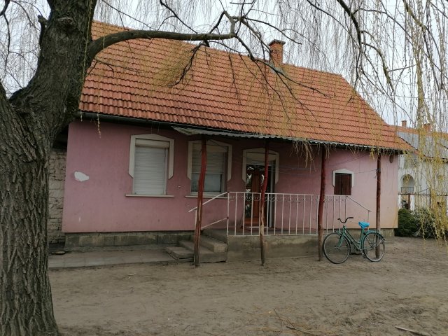 Eladó családi ház, Nyársapáton, Rákóczi utcában 21 M Ft