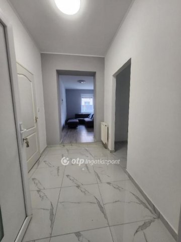Eladó téglalakás, Budapesten, XX. kerületben 69.89 M Ft