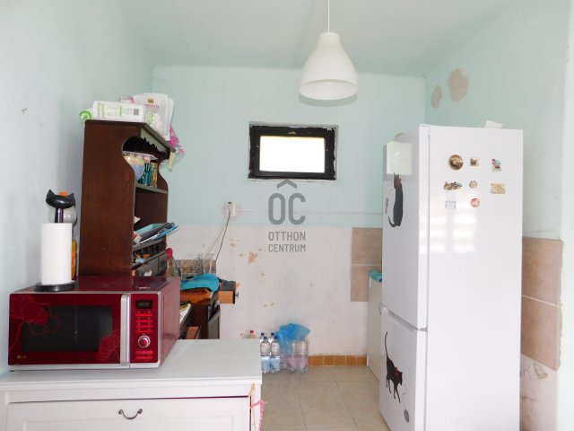 Eladó családi ház, Tápiószentmártonon 13.5 M Ft, 1 szobás