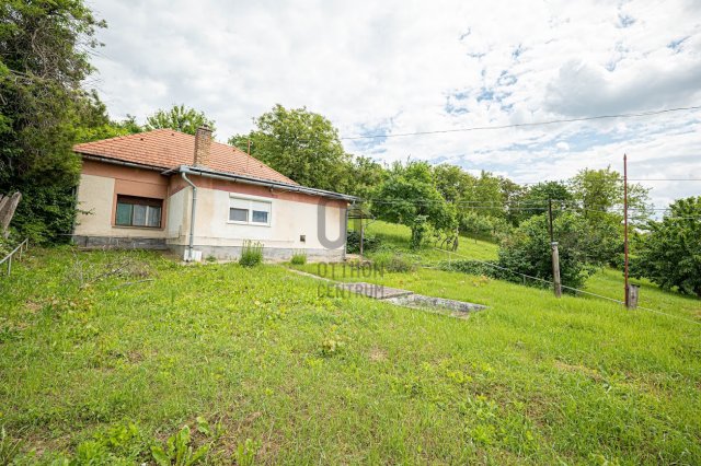 Eladó családi ház, Bonyhádon 32.5 M Ft, 4 szobás
