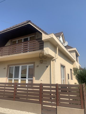 Eladó családi ház, Hajdúszoboszlón 84.9 M Ft, 5 szobás