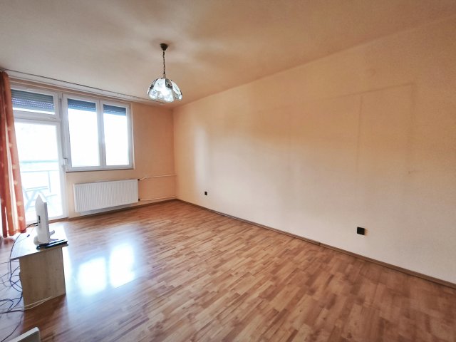 Eladó téglalakás, Székesfehérvárott 44.5 M Ft, 2 szobás