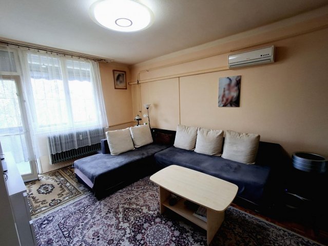 Eladó téglalakás, Tatabányán 31.5 M Ft, 2 szobás
