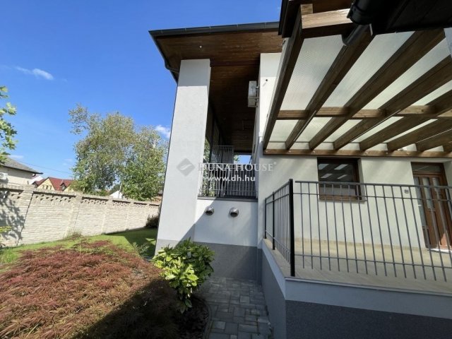 Kiadó téglalakás, albérlet, Kecskeméten 800 E Ft / hó