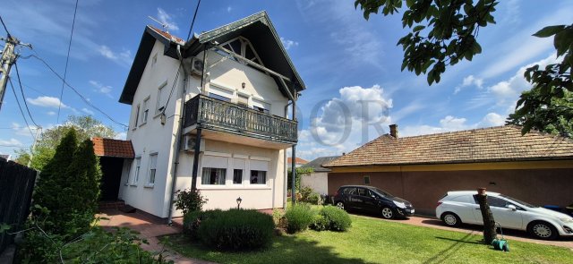 Eladó ikerház, Budapesten, XVIII. kerületben 84.9 M Ft