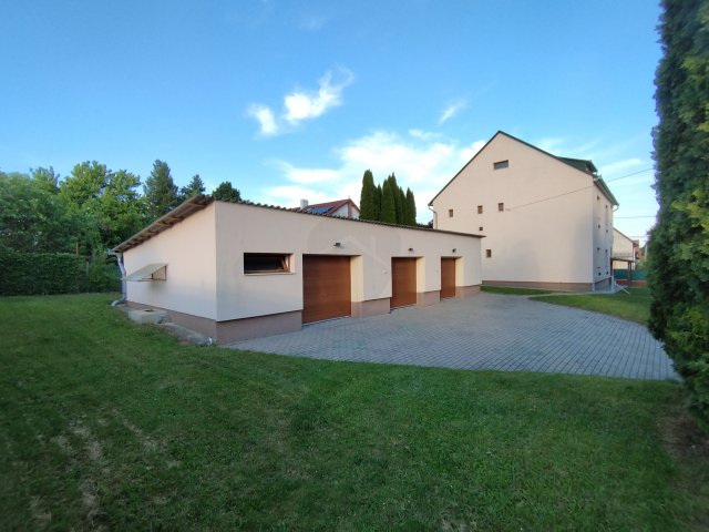 Eladó családi ház, Gödöllőn 149.9 M Ft, 6 szobás