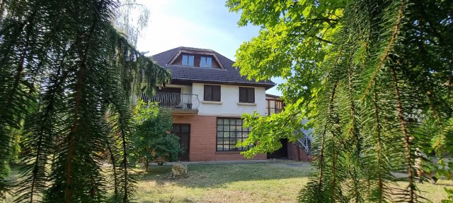 Eladó családi ház, Piliscsabán, Fő úton 268 M Ft, 6 szobás