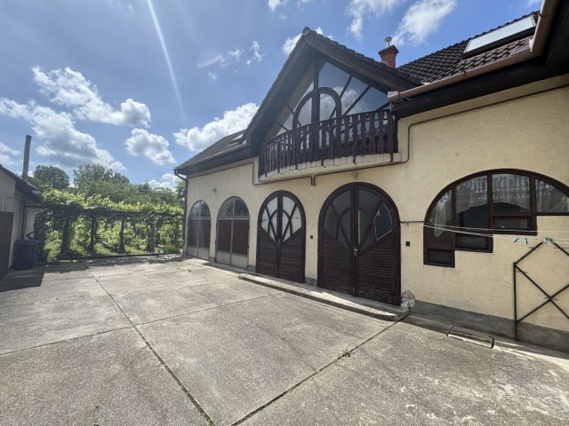 Eladó családi ház, Kaposváron, Nyár utcában 43.5 M Ft