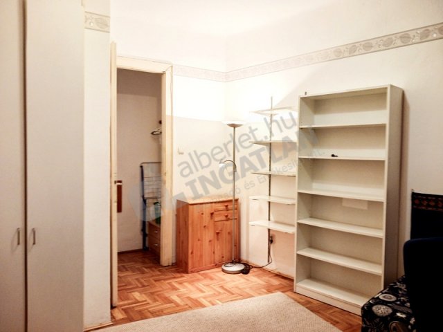 Kiadó téglalakás, albérlet, Budapesten, V. kerületben, 1 szobás