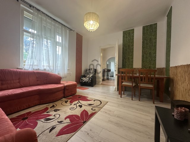 Eladó családi ház, Budapesten, XV. kerületben 49.99 M Ft