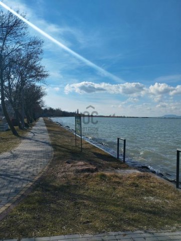 Eladó ikerház, Balatonőszödön 59.9 M Ft, 4 szobás