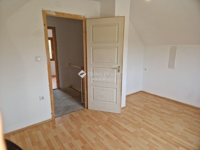 Eladó családi ház, Monoron 27.9 M Ft, 3 szobás