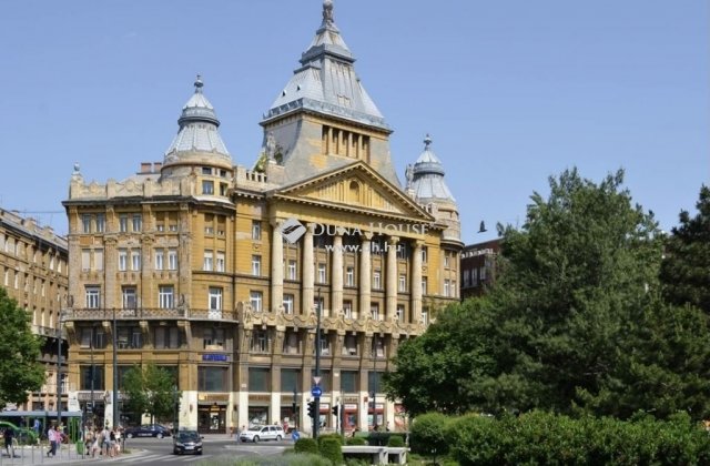 Eladó téglalakás, Budapesten, VI. kerületben 114.9 M Ft