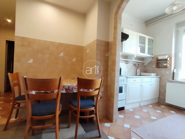 Kiadó téglalakás, albérlet, Szegeden 155 E Ft / hó, 2 szobás