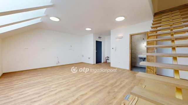 Eladó téglalakás, Nyíregyházán 44.75 M Ft, 1+1 szobás