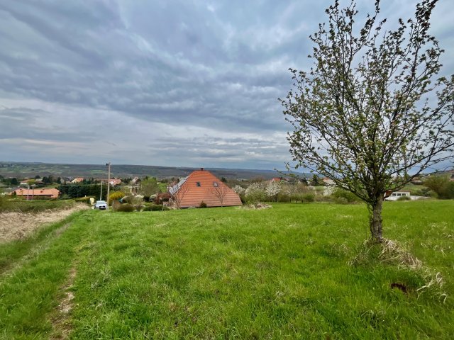 Eladó telek, Cserszegtomajon 65 M Ft / költözzbe.hu