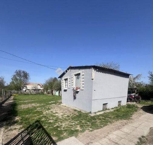 Eladó családi ház, Budapesten, XXI. kerületben 28.5 M Ft
