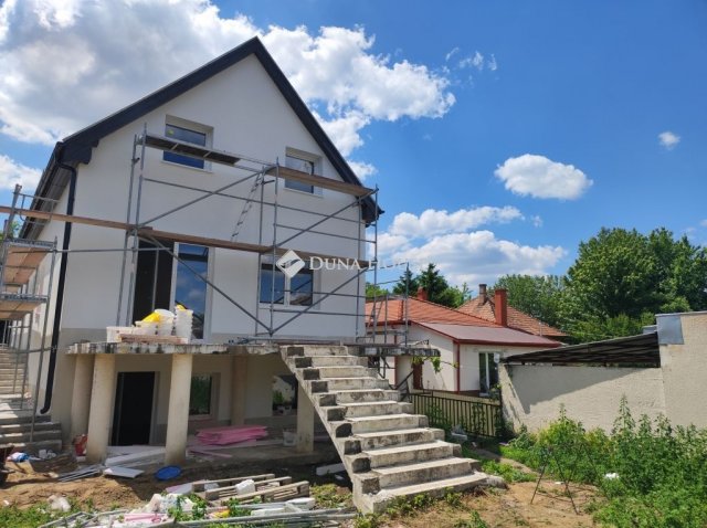 Eladó ikerház, Budapesten, XVII. kerületben 79.9 M Ft, 5 szobás