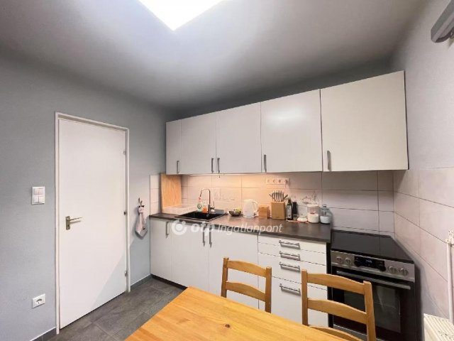 Eladó családi ház, Budapesten, XVII. kerületben 84.9 M Ft