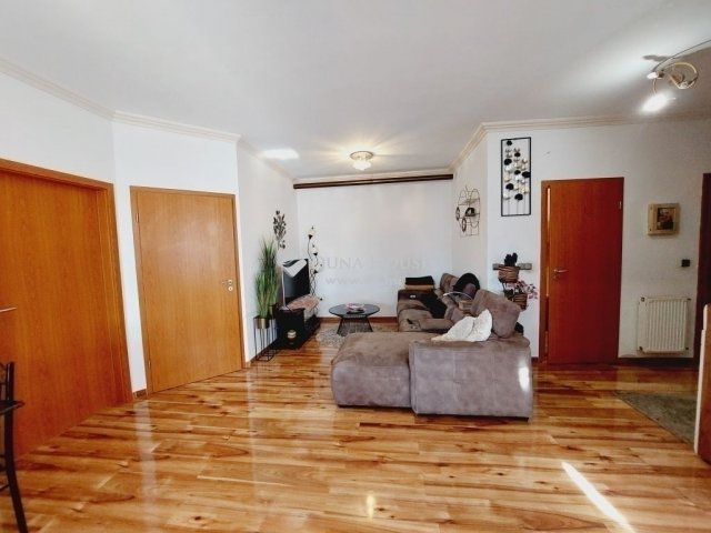 Eladó téglalakás, Budapesten, X. kerületben 85 M Ft, 3+1 szobás
